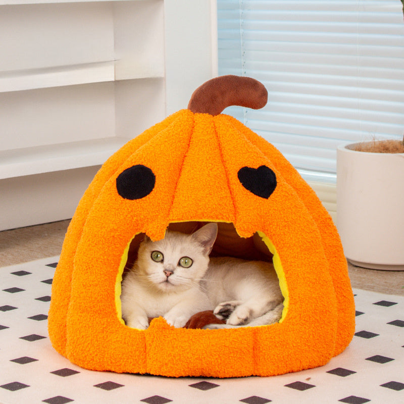 Pumpkin Pet Cave – Cozy & Warm Cat Sleeping Nest